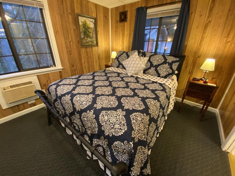 The Cascades Inn image