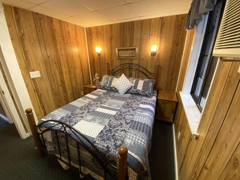 The Cascades Inn image