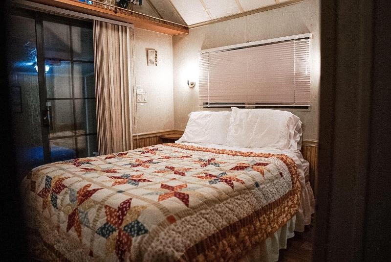 The Cascades Inn image