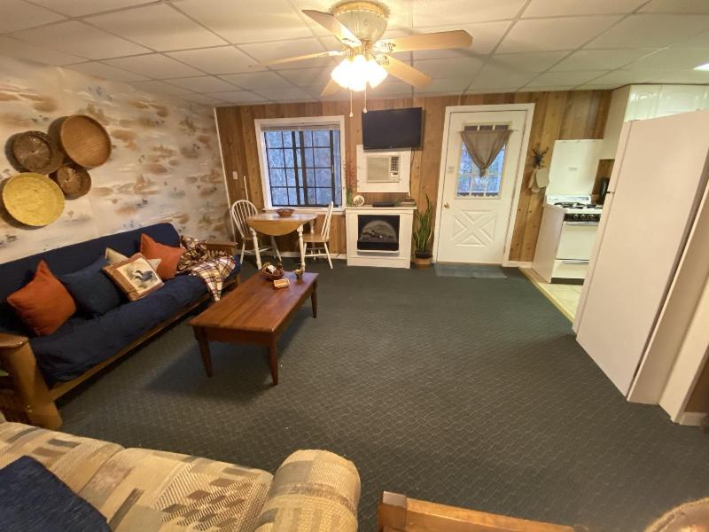 The Cascades Inn image
