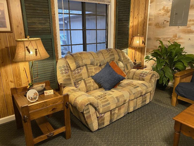 The Cascades Inn image