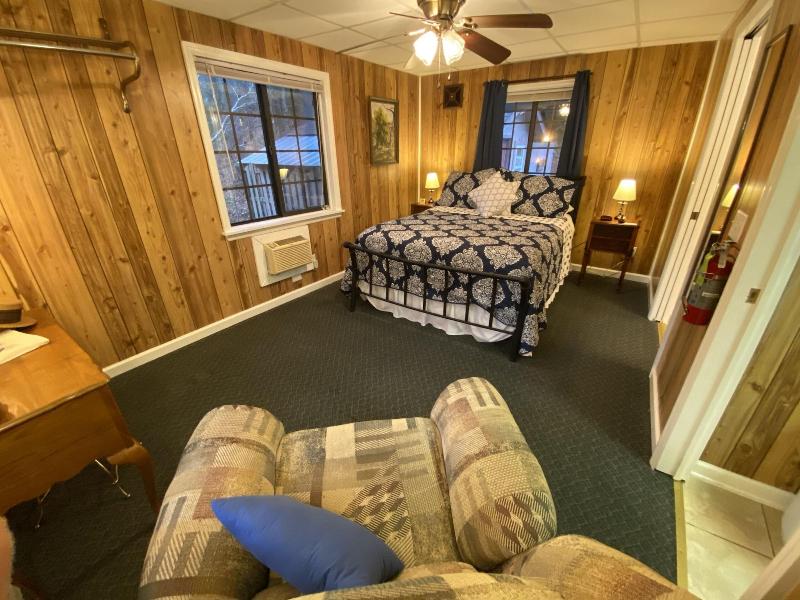 The Cascades Inn image