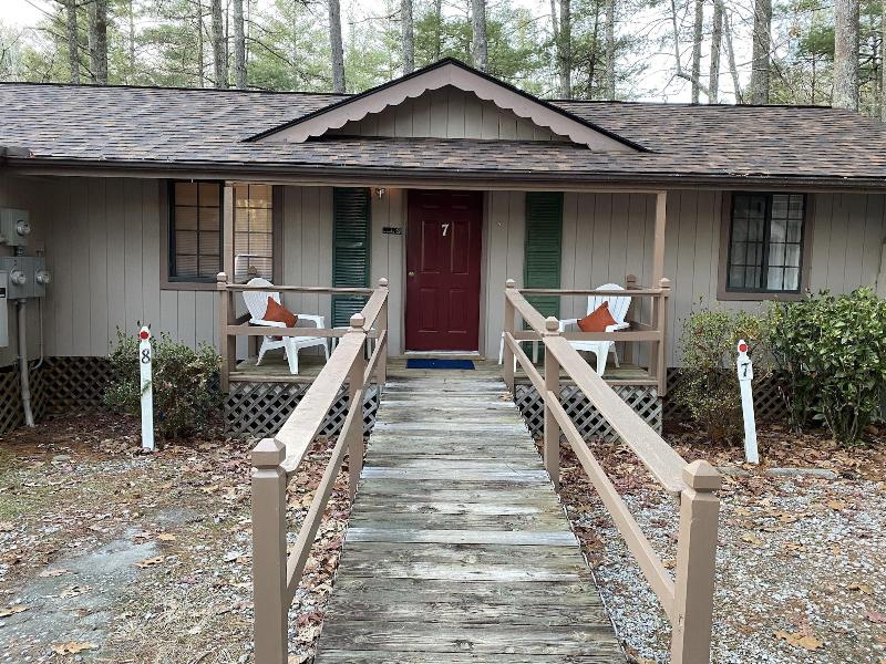 The Cascades Inn image