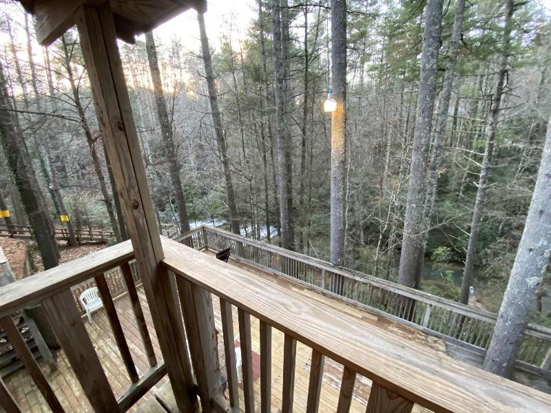 The Cascades Inn image