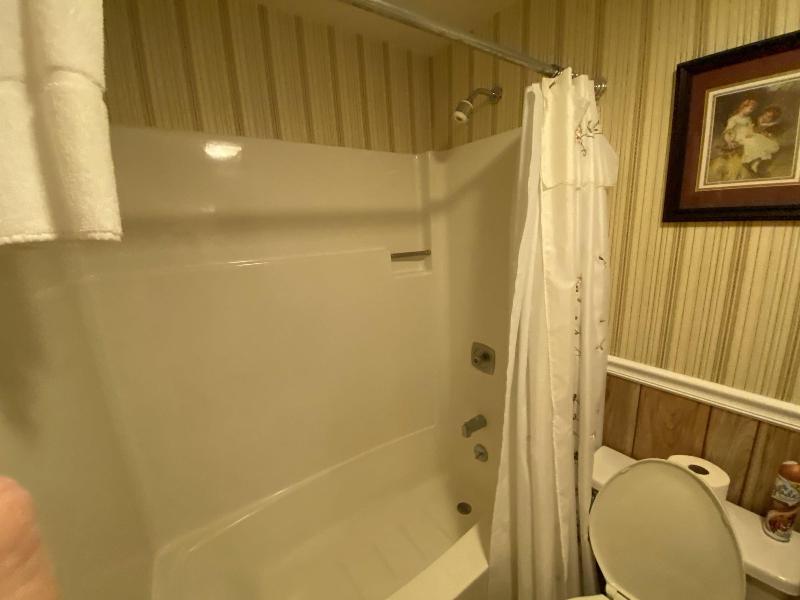 The Cascades Inn image