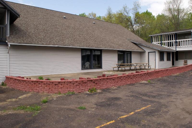 St. Croix Suites – St. Croix Falls image