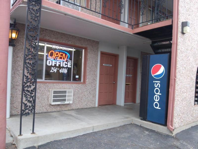 High Chaparral Inn image