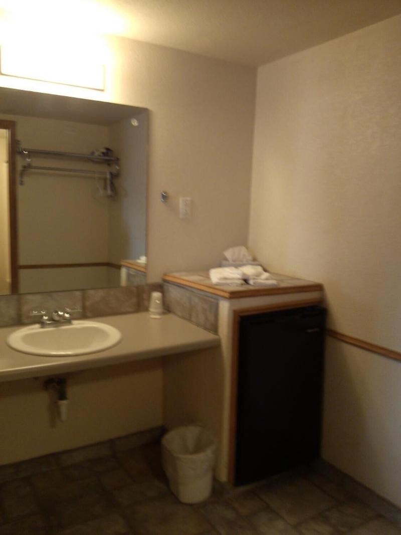 High Chaparral Inn image