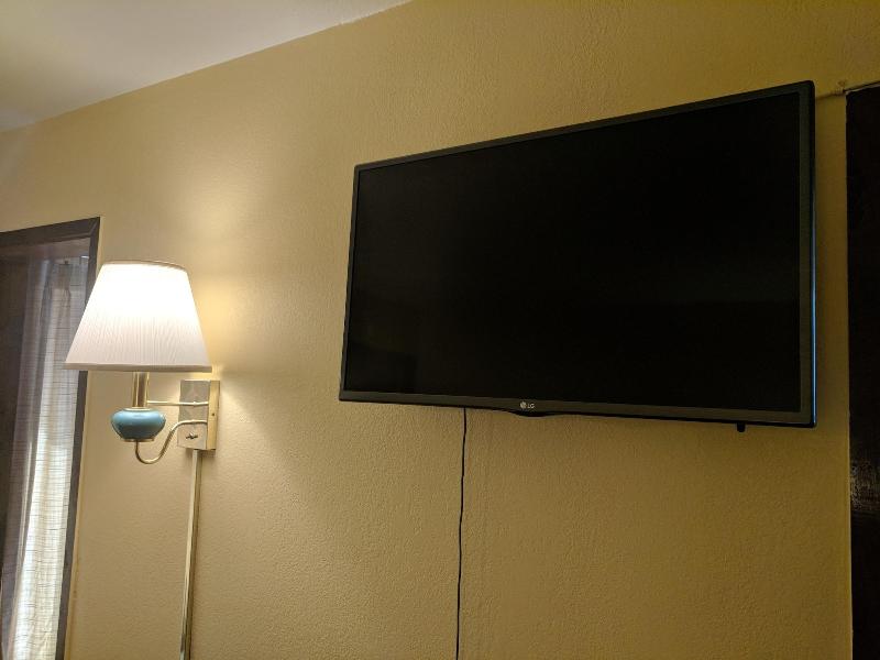 Lakeview Motel image 8