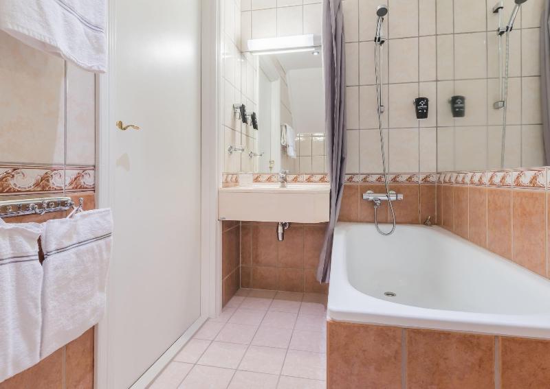 Gloppen Hotell - by Classic Norway Hotels image