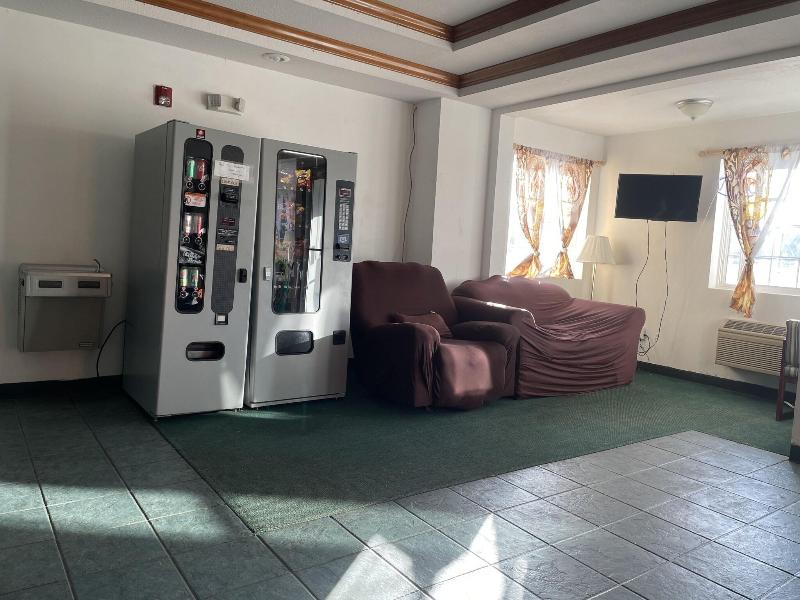 Highland Inn Peculiar