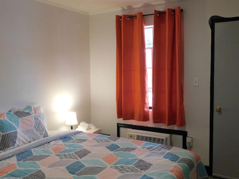 Spruce Pine Inn Llc