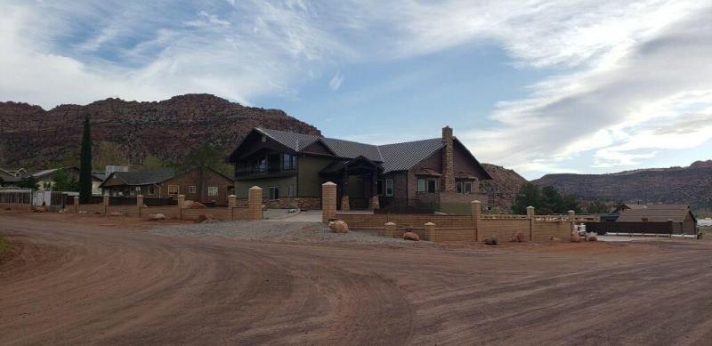 Zion Cliff Lodge image