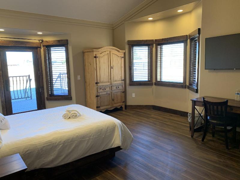 Zion Cliff Lodge image