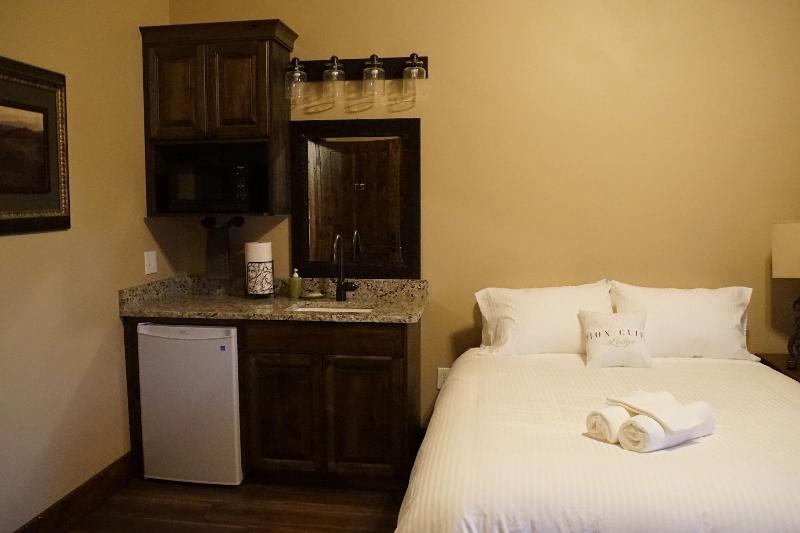 Zion Cliff Lodge image