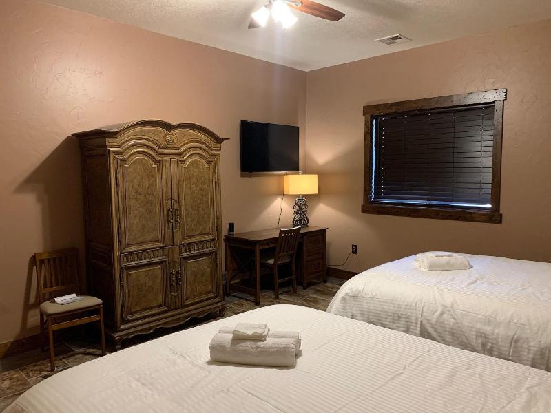 Zion Cliff Lodge image