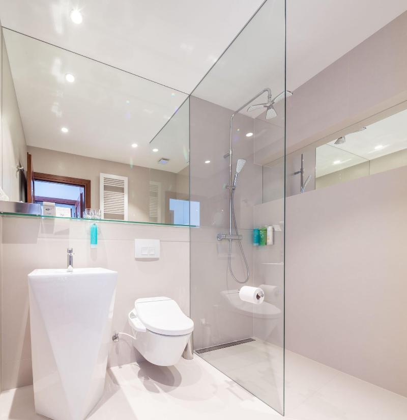 Lemon Resort Spa image