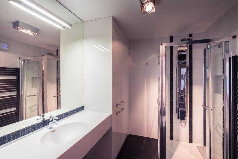 Lemon Resort Spa image