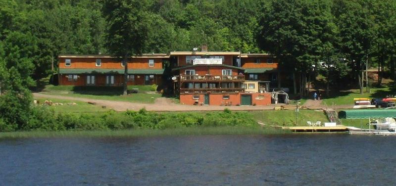 AJ's Walleye Lodge image