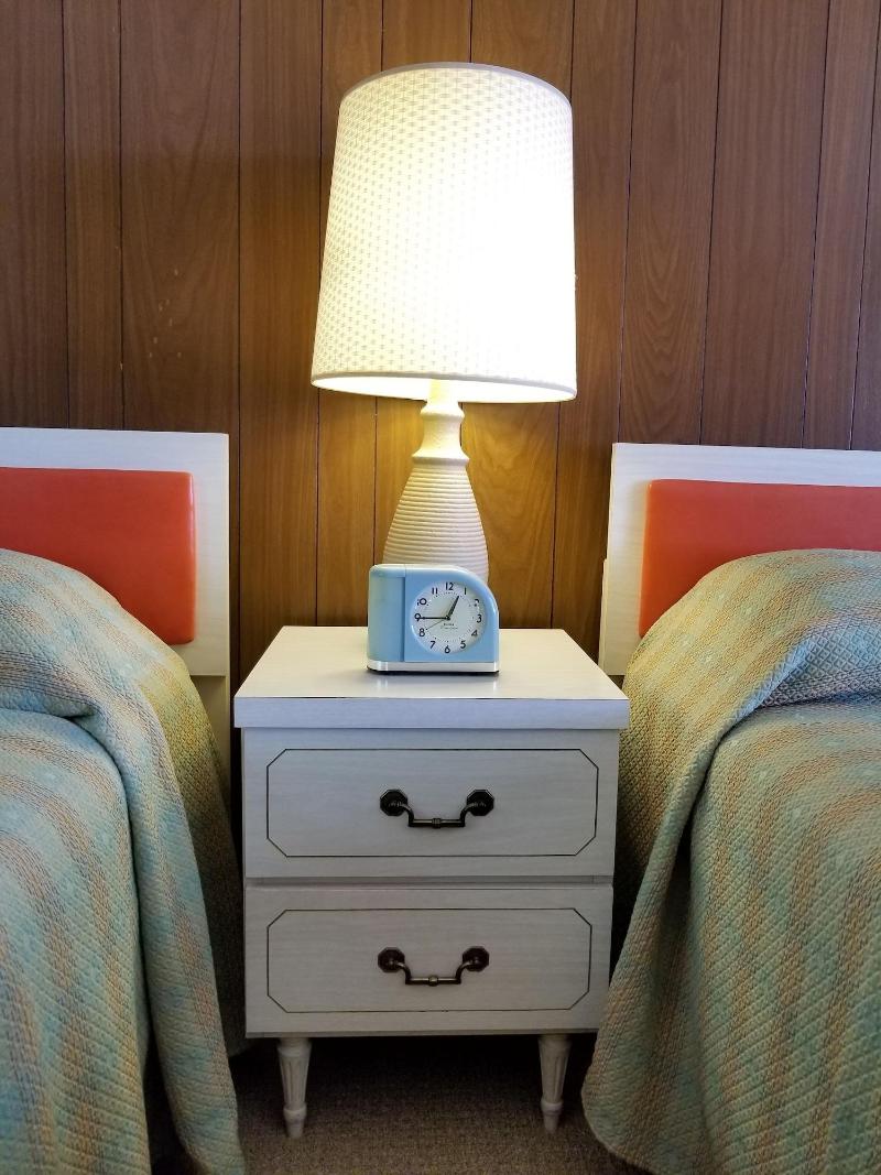 Historic Birch Lodge And Motel image 4