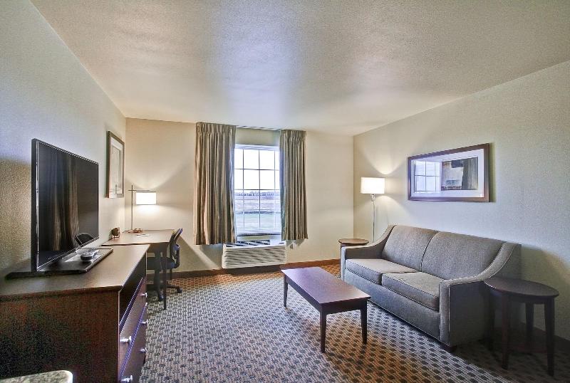 Cobblestone Hotel & Suites – Pulaski/Green Bay image 4