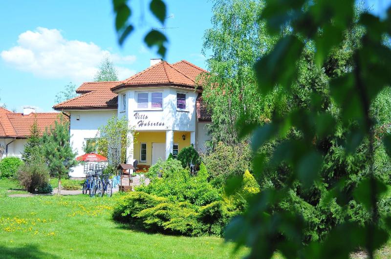 Hotel Villa Hubertus Kutno — exterior view