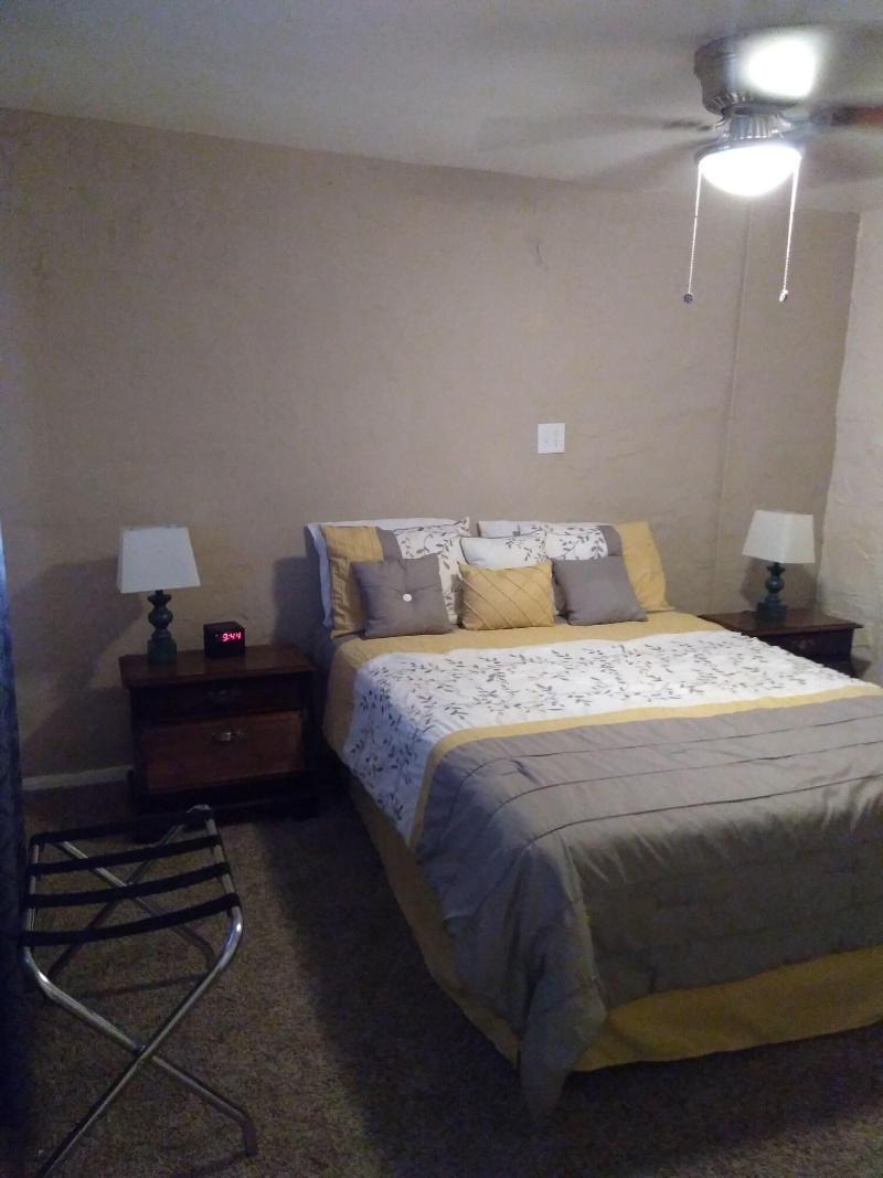 Shep's Miners Inn image