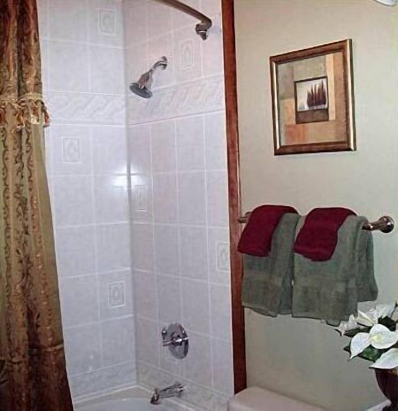 A Hyde Away Inn B&B image