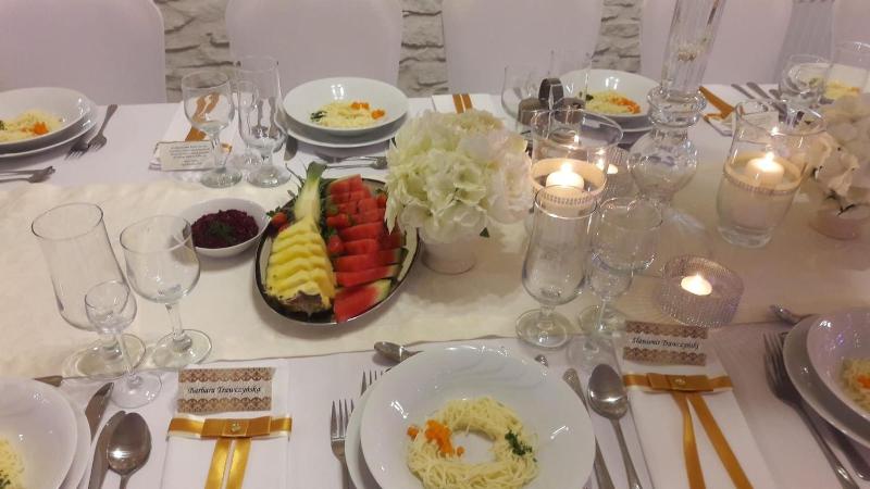 Restauracja i Sala Bankietowa AS-Noclegi