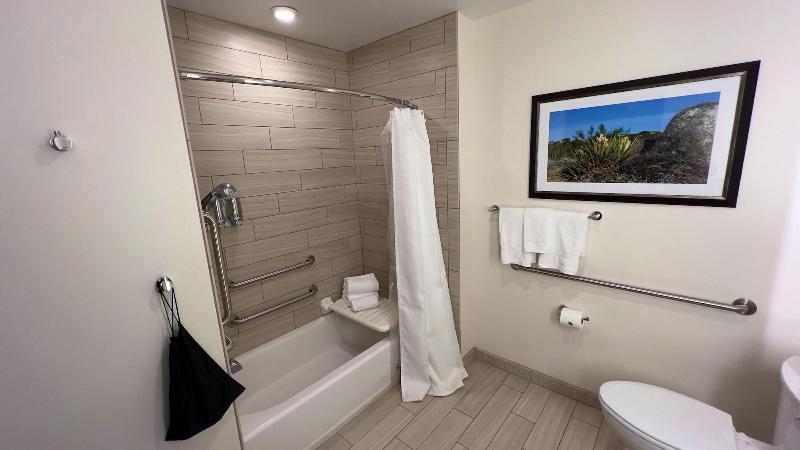 Cahuilla Casino Hotel image