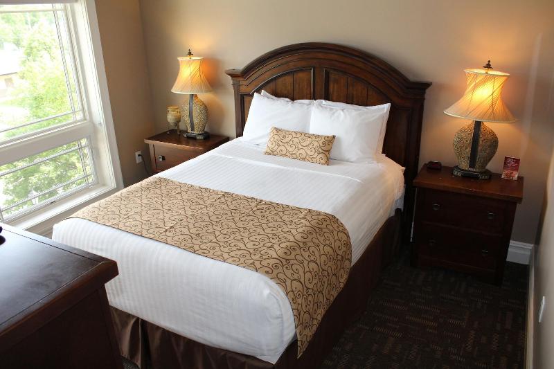 Riverwalk Place Resort & Spa image