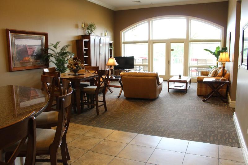 Riverwalk Place Resort & Spa image