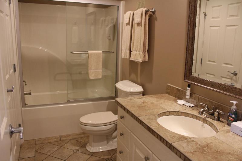 Riverwalk Place Resort & Spa image