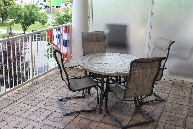 Riverwalk Place Resort & Spa image