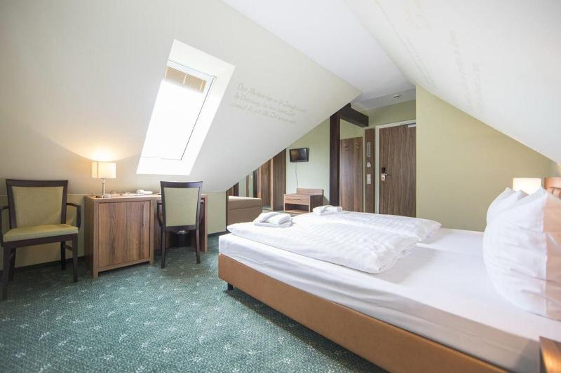 Hotel Saxenhof der Rhöner Botschaft image