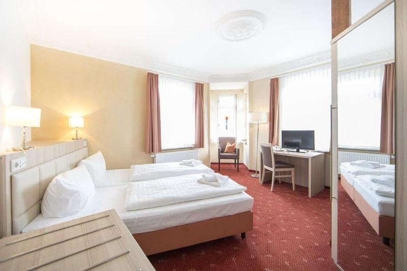 Hotel Saxenhof der Rhöner Botschaft image