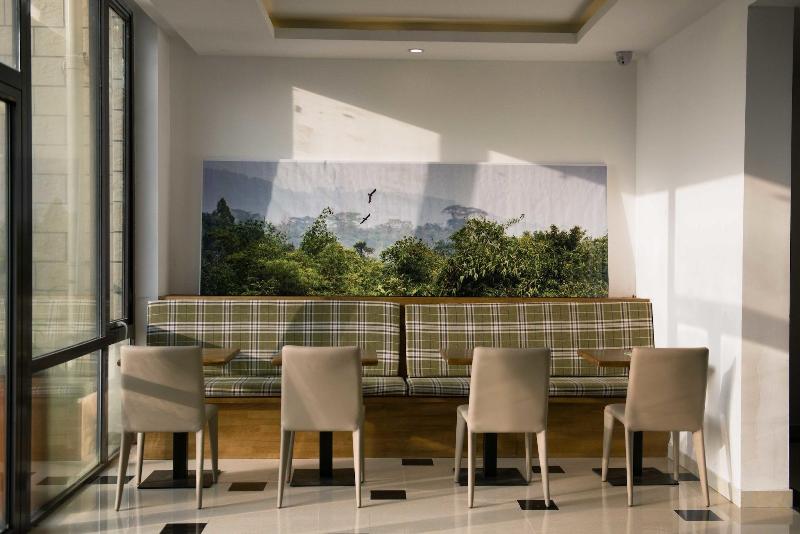 The Farmington Hotel image