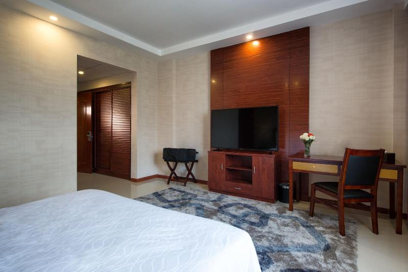 The Farmington Hotel image