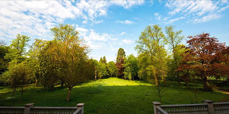 Schlosshotel Rühstädt GARNI image