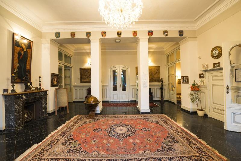 Schlosshotel Rühstädt GARNI image