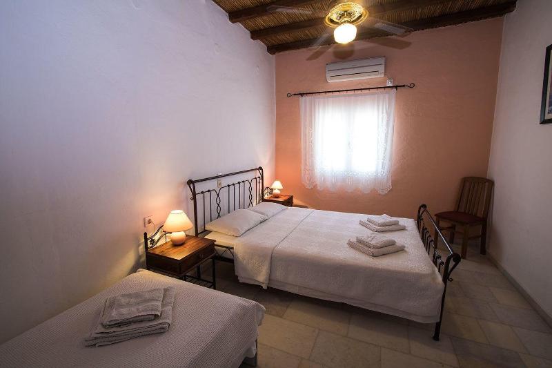 Dimitris Rooms image