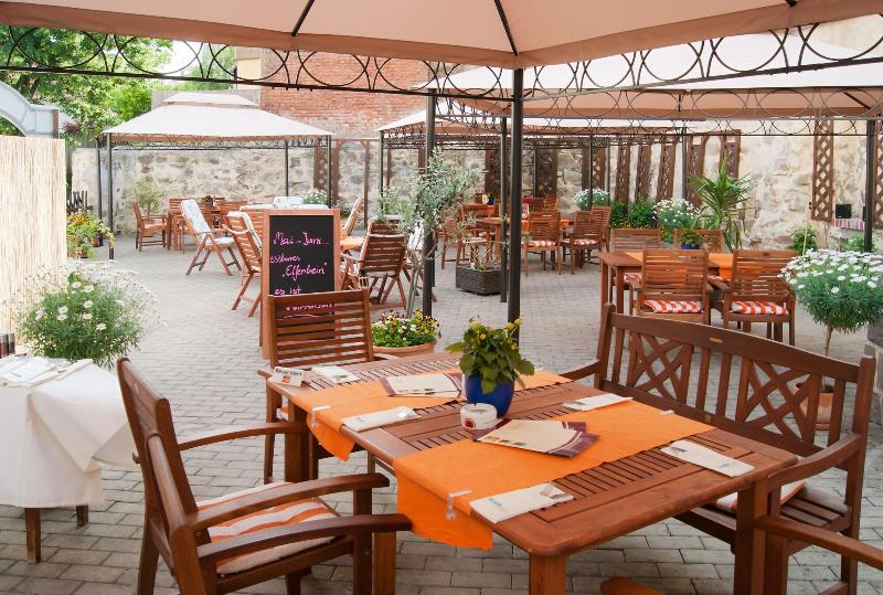 Hotel Deutsches Haus image