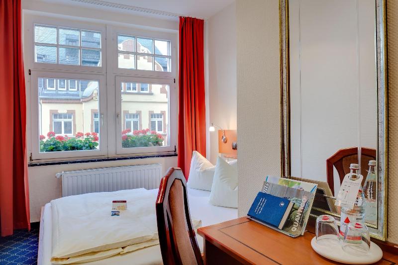 Hotel Deutsches Haus image