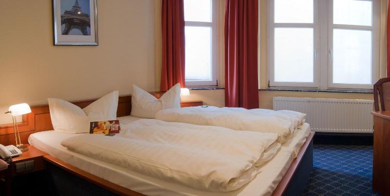 Hotel Deutsches Haus image