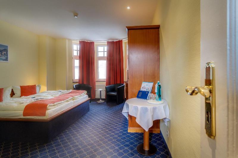 Hotel Deutsches Haus image