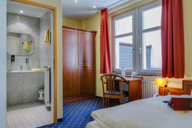 Hotel Deutsches Haus image