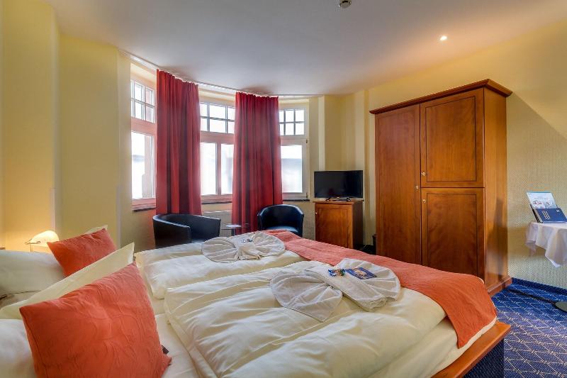 Hotel Deutsches Haus image