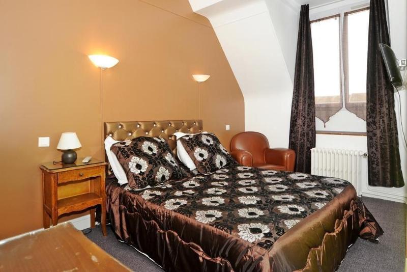 Hôtel la Tour image