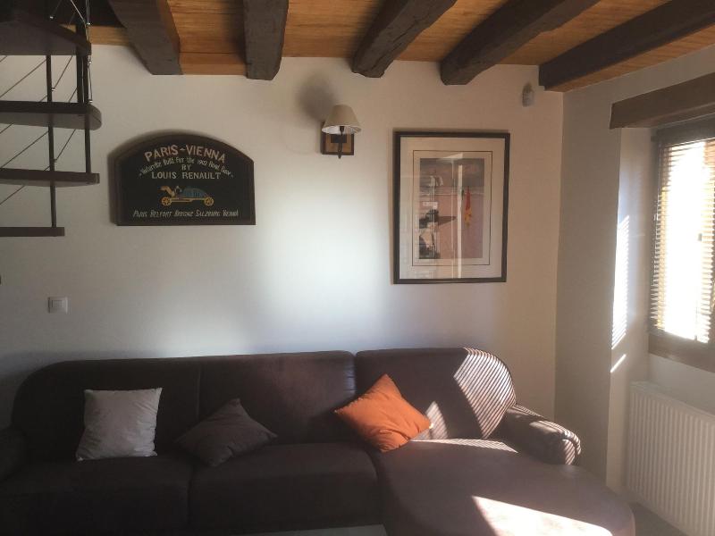 Les Crinieres En Brie image