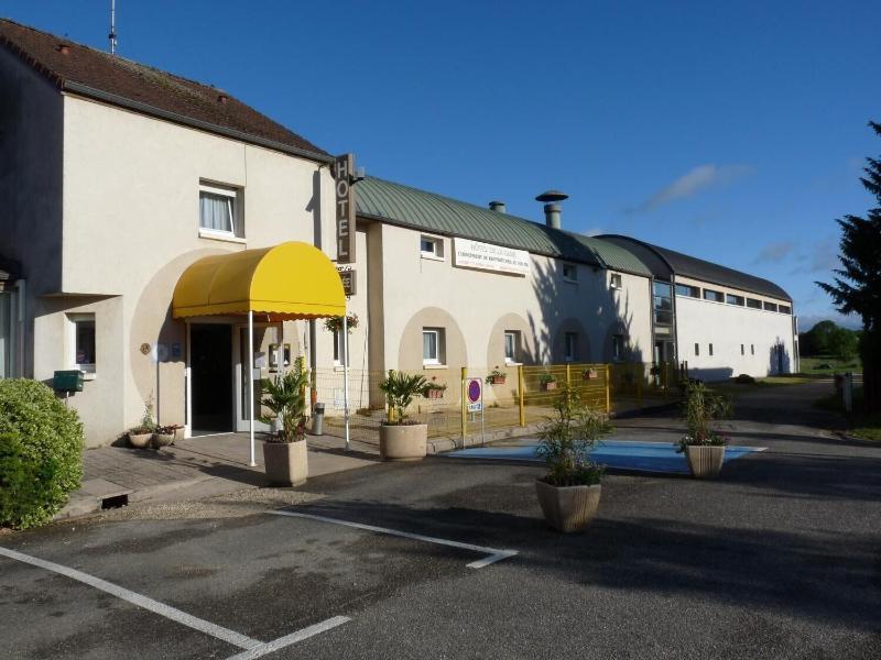 Hotel De La Gare image